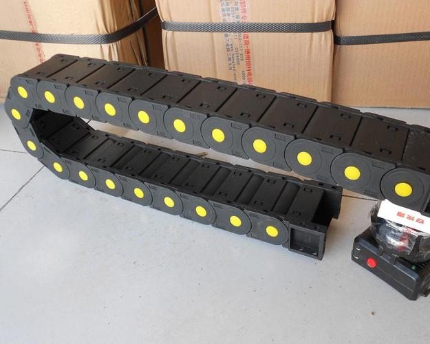 专业生产3575塑料拖链 桥式全封闭电缆拖链 型号齐全 产品多样化